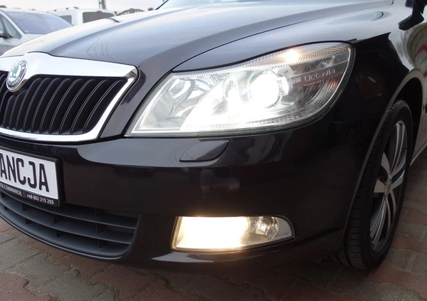 Skoda Octavia cena 31500 przebieg: 288000, rok produkcji 2013 z Nysa małe 781